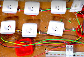 BDCDE301	Demonstrate basic knowledge of domestic electricity